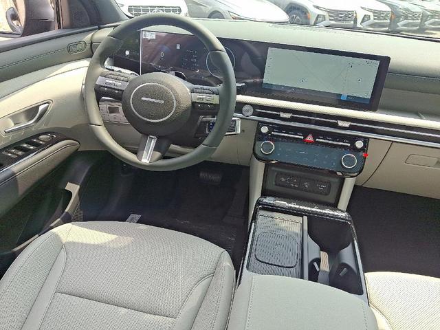 Photo of 2025 Amazon Gray Hyundai TUCSON Hybrid