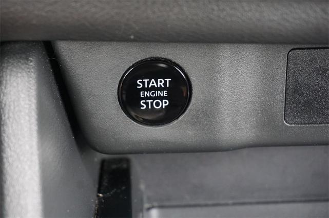 Photo of 2024 Everest White P Nissan Rogue