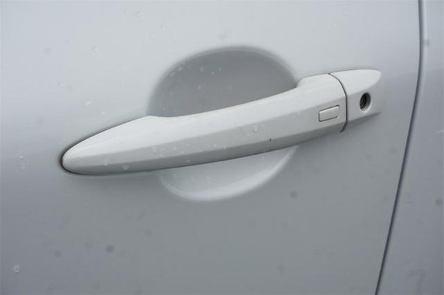 Photo of 2024 Everest White P Nissan Rogue