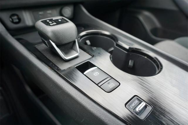 Photo of 2024 Everest White P Nissan Rogue