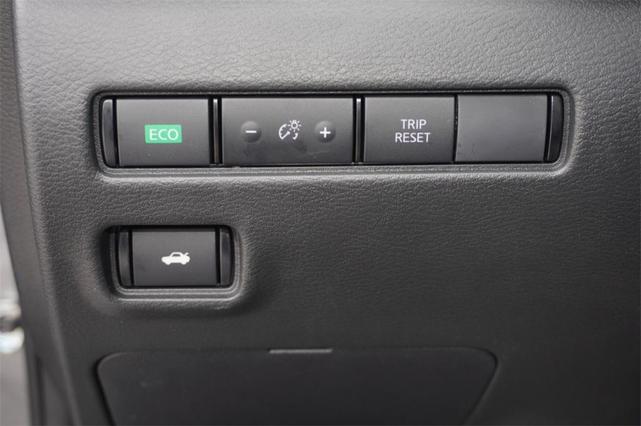 Photo of 2025 Gun Metallic Nissan Sentra