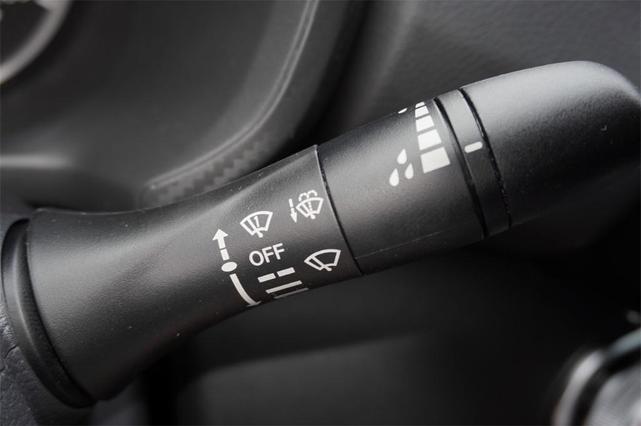 Photo of 2025 Gun Metallic Nissan Sentra