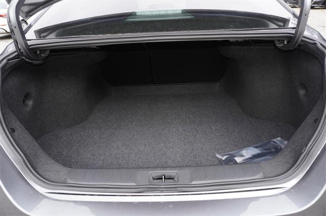 Photo of 2025 Gun Metallic Nissan Sentra