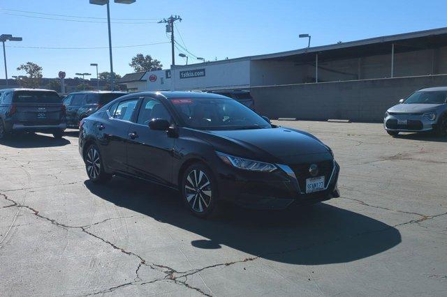 Photo of 2023 Black Nissan Sentra
