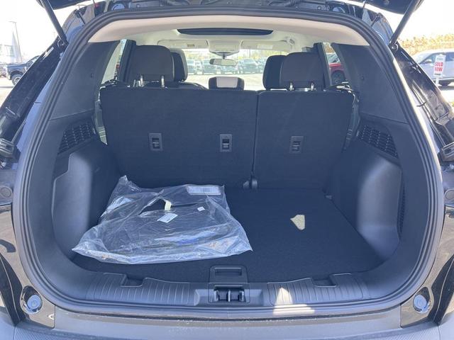 Photo of 2025 Black Metallic Ford Escape