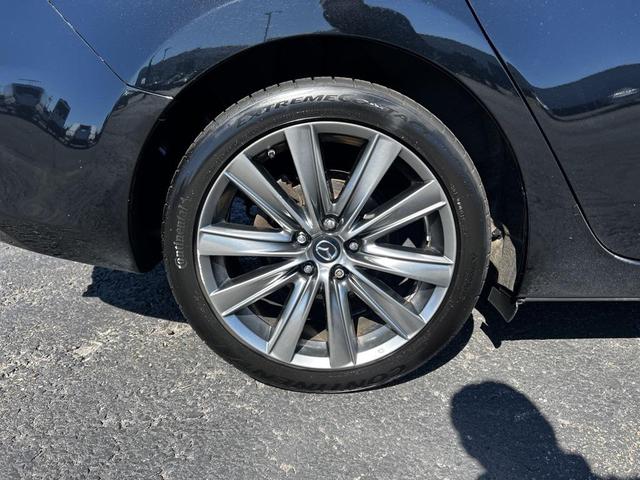 Photo of 2018 Jet Black Mica Mazda Mazda6
