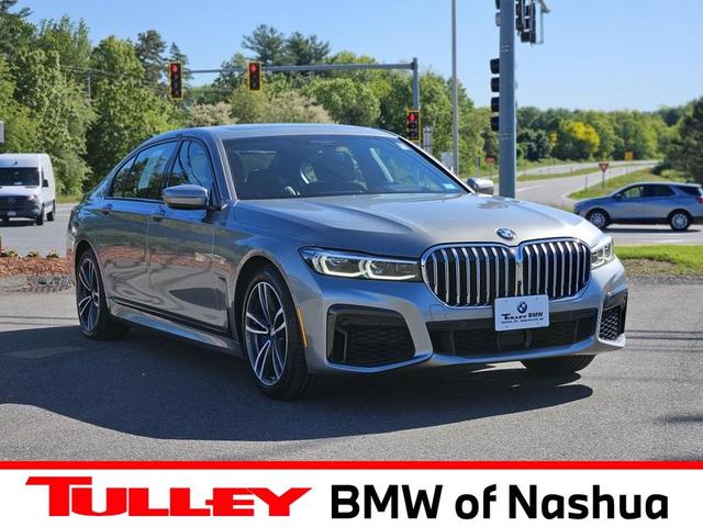 2022 BMW 750