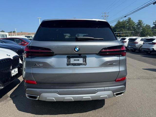 Photo of 2026 Skyscraper Gray Metallic BMW X5