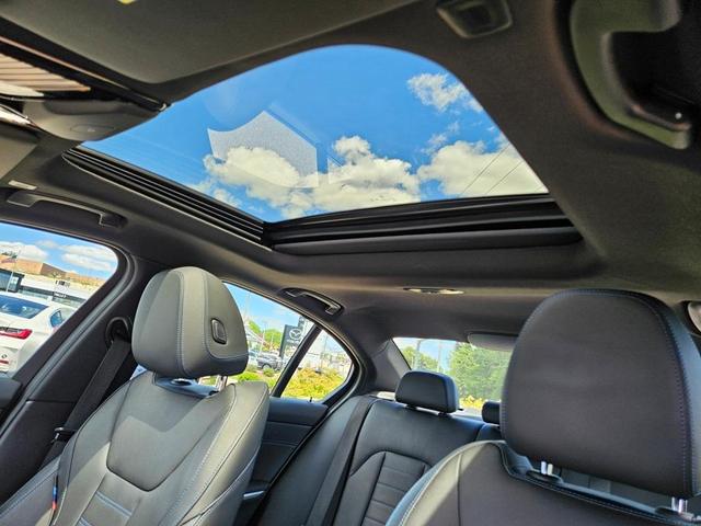 Photo of 2024 Blue BMW M340