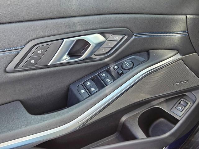 Photo of 2024 Blue BMW M340