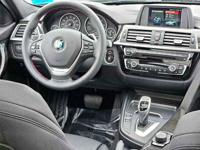 Photo of 2018 Jet Black BMW 328d