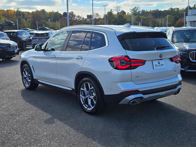 Photo of 2024 Mineral White Metallic BMW X3