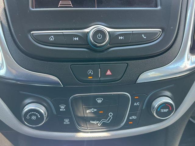 Photo of 2022 Iron Gray Metallic Chevrolet Equinox