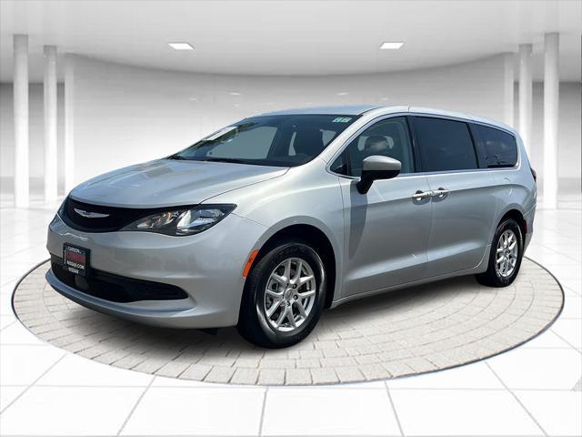 2023 Chrysler Voyager