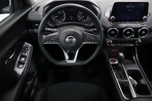 Photo of 2023 Black Nissan Sentra