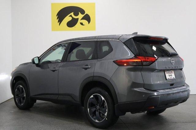 Photo of 2026 Gun Metallic Nissan Rogue