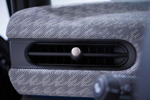 Photo of 2025 Midnight Black II Metallic MINI Hardtop