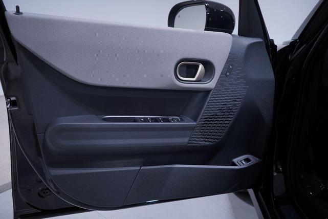 Photo of 2025 Midnight Black II Metallic MINI Hardtop