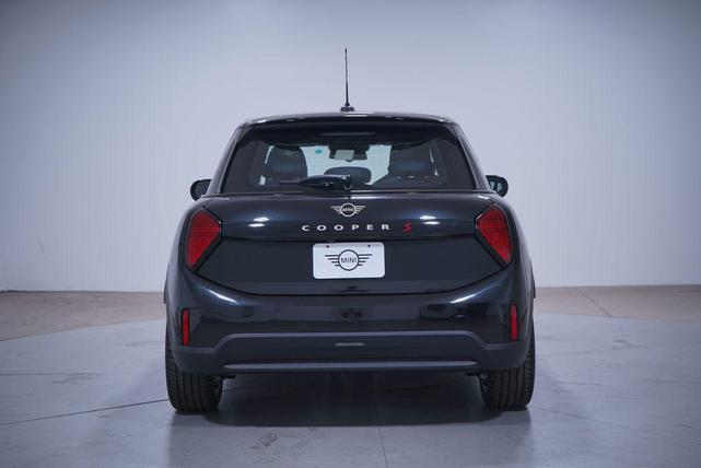 Photo of 2025 Midnight Black II Metallic MINI Hardtop