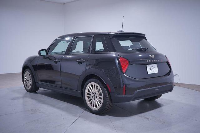 Photo of 2025 Midnight Black II Metallic MINI Hardtop