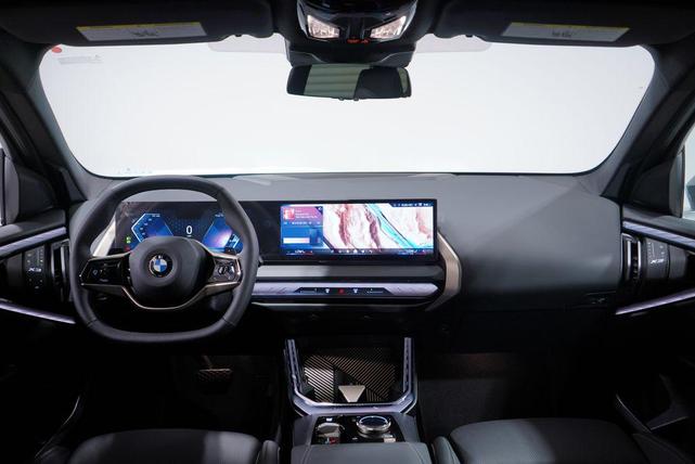 Photo of 2025 Gray Metallic BMW X3