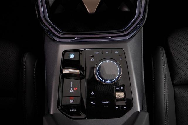 Photo of 2025 Gray Metallic BMW X3