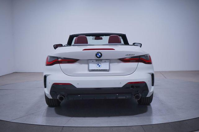 Photo of 2025 Alpine White BMW 430
