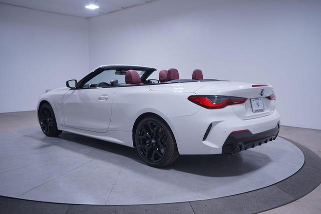 Photo of 2025 Alpine White BMW 430