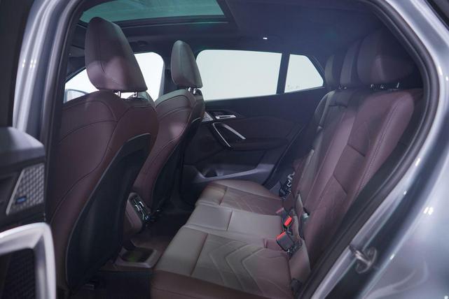 Photo of 2025 Grey BMW X2