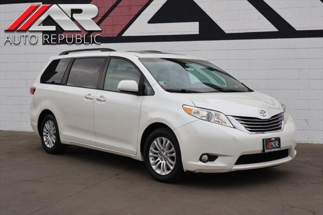 2015 Toyota Sienna