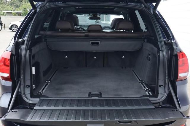 Photo of 2017 Imperial Blue Metallic BMW X5