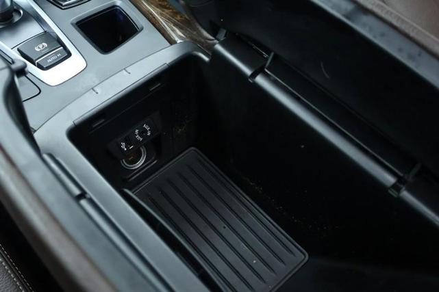 Photo of 2017 Imperial Blue Metallic BMW X5