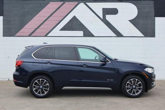 Photo of 2017 Imperial Blue Metallic BMW X5