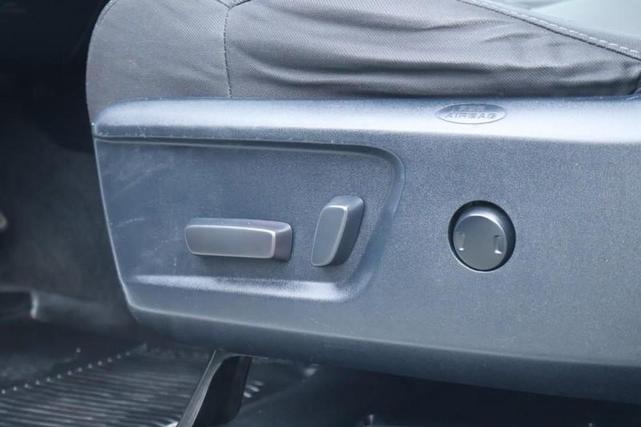 Photo of 2020 Super White Toyota Tundra