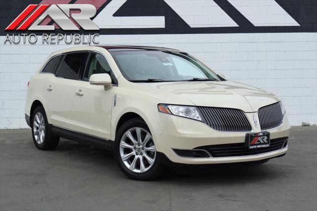 2014 Lincoln MKT