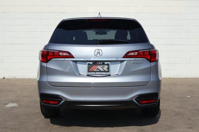 Photo of 2016 Slate Silver Metallic Acura RDX