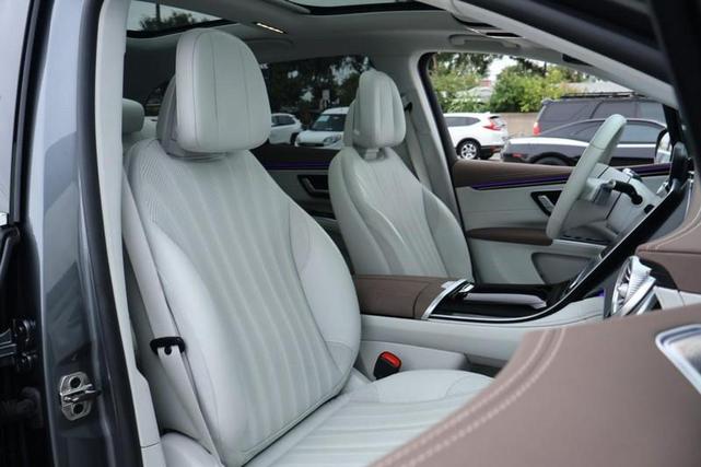 Photo of 2023 Selenite Grey Metallic Mercedes-Benz EQS 450