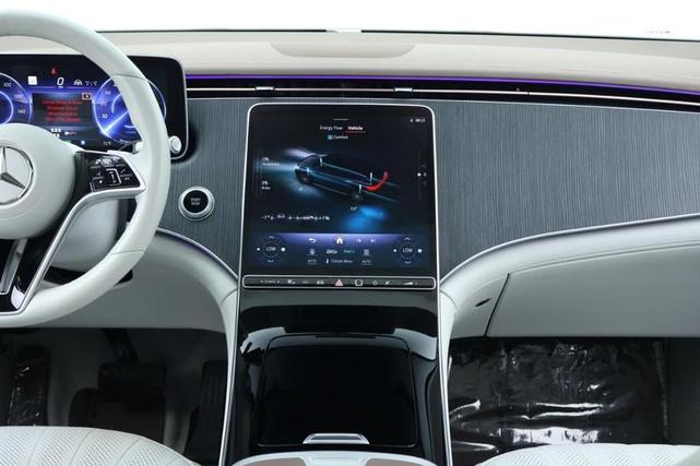 Photo of 2023 Selenite Grey Metallic Mercedes-Benz EQS 450