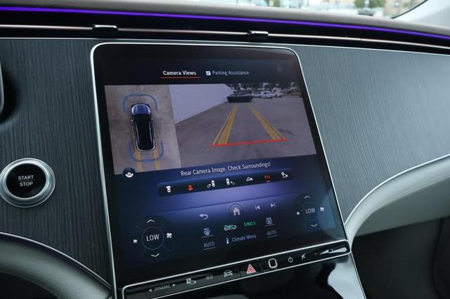 Photo of 2023 Selenite Grey Metallic Mercedes-Benz EQS 450