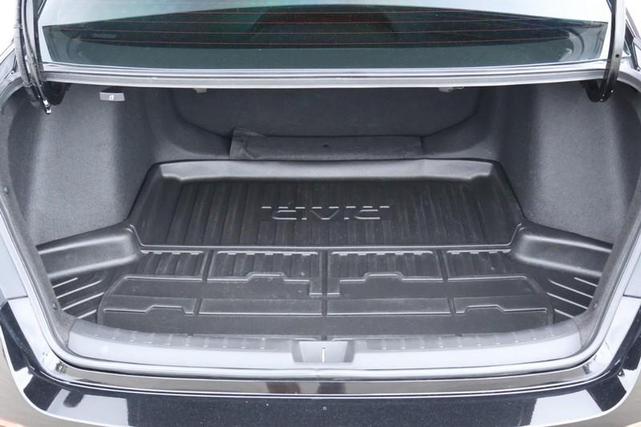Photo of 2022 Crystal Black Pearl Honda Civic