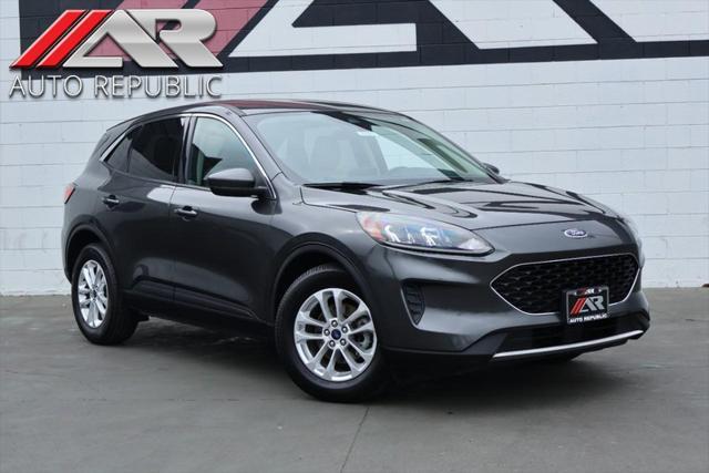 2020 Ford Escape