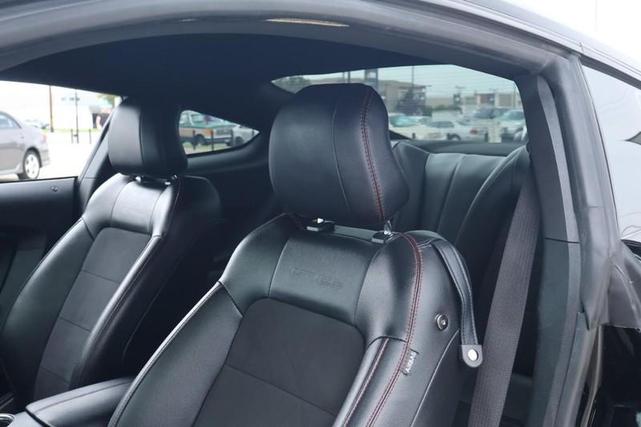 Photo of 2017 Shadow Black Ford Mustang