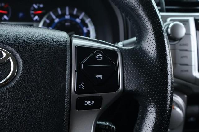 Photo of 2015 Classic Silver Metallic Toyota 4Runner