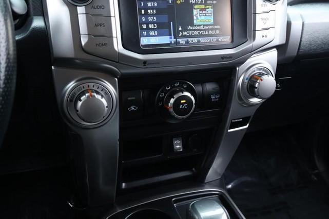 Photo of 2015 Classic Silver Metallic Toyota 4Runner