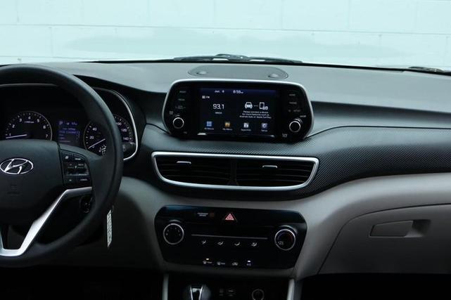 Photo of 2019 WHITE Hyundai TUCSON