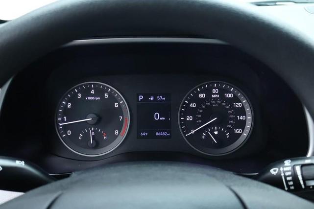 Photo of 2019 WHITE Hyundai TUCSON