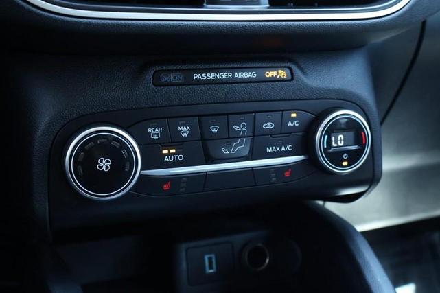 Photo of 2020 Sedona Orange Metallic Ford Escape