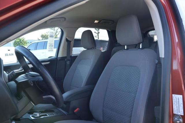 Photo of 2020 Sedona Orange Metallic Ford Escape