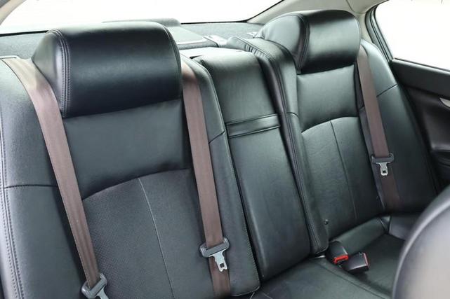 Photo of 2013 Black Obsidian INFINITI G37