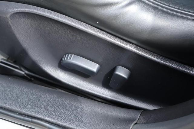 Photo of 2013 Black Obsidian INFINITI G37
